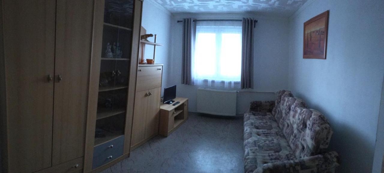 Ubytovani U Ropaku Horni Slavkov Exterior photo